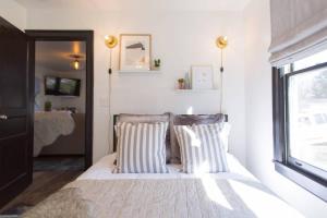 PRIME Location 2 5 Miles From Downtown