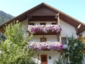 Haus Ruetzbach Neustift Im Stubaital Austria J2ski