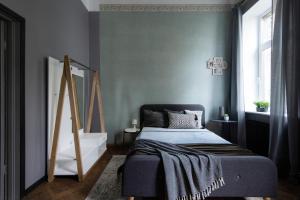 Spacious & Light family apart. very center of Riga