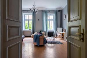 Spacious & Light family apart. very center of Riga