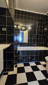 Duże pokoje w nowoczesnym stylu