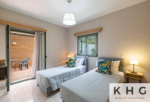 Hermes luxury apartment in Vlachata village!