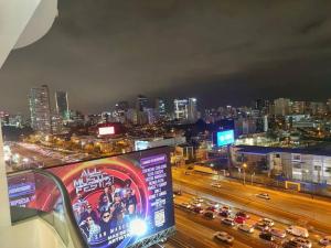 Met Moderno Departamento