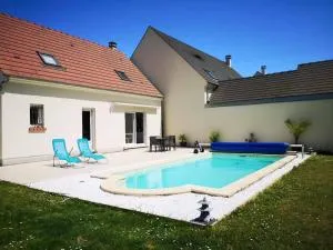Maison Piscine et Jardin - Bethisy st Martin(Oise) - 皮埃尔丰