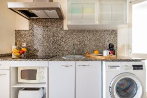 Two-Bedroom Apartment with Terrace room in Apartments Sata Sagrada Familia Area