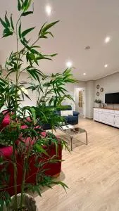 Apartamento Castilla 30 - Parking Publico Gratuito - Azucaica