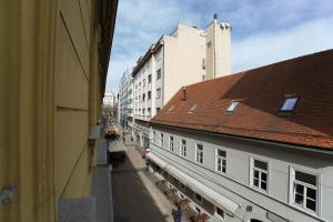 Apartment Ludwig - Films & Movies collection