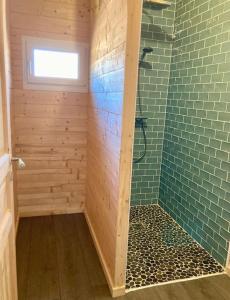 Maisons de vacances Welcoming new architects house with jacuzzi : photos des chambres