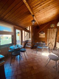 Aurelia Garden Gold B&B