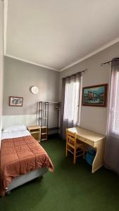 Camera Singola con Bagno in Comune