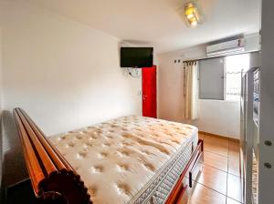 Apto a 800m da Praia da Enseada no Guaruja SP