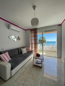 Roca Chica. Studio - First Line Beach