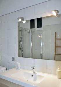 Bright apartment close to city centre