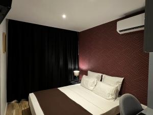 Chambre Rétro-pop en colocation - 3-Sterne-Hotels in Cayenne