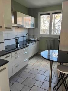 Grand Appartement le Saint Marceaux Reims centre