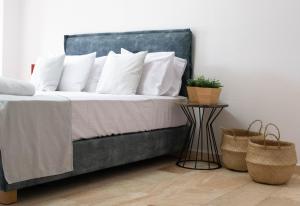 Oniropetra Luxury Suites