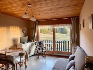 Appartement au pied des pistes - La Côte-aux-Fées