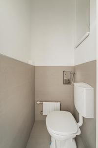 spacious studio in vienna