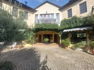 Cherry Grove Suite 1 - Palmer