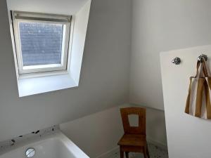 Appartements Charmant T4 entierement renove ! : photos des chambres