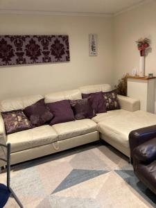 Broxbourne Two-Bedroom Apartment Close To Amenities