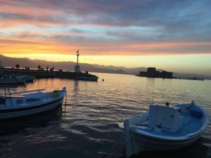 Hide Away Home in Nafplio Discounts