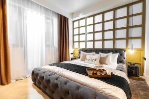 Qult - Peaky Blinders