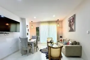 Moderno e Iluminado Apartamento - Sahagún