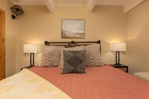 Lodge at Lake Dillon Condo: Great Year-Round Location