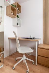 9th Floor Wroclaw Business Apartment by Rentujemy