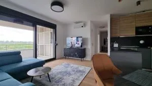 Caelestis greenside residence - Hudi Bitek