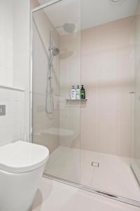 StayAU Modern 2BR Townhouse w pool