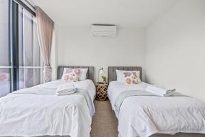 StayAU Modern 2BR Townhouse w pool