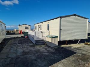 Barmouth Lyons Sunnysands 48