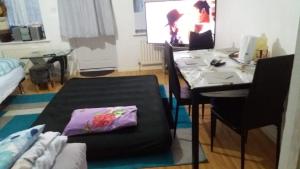 Double room located within walking distance to seaside and town