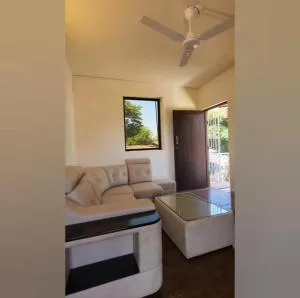 D Ecke A rustic conner view hideout! - Bambolim