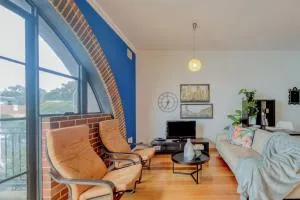 Spacious New York-Style Loft with Balcony - 珀斯