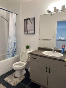 Luxury Spacious 5-Bedroom Home