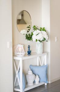 Coastal Charm On Airlie