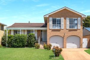 Johnny & Paula=s Place