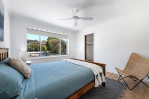 Johnny & Paula=s Place