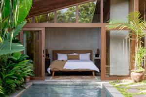 Masa Kini 3 BR Family Villa with Pool walking distance to Uluwatu Beach