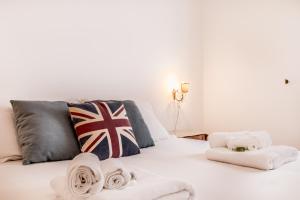 Retro design flat near Vaticano