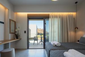 New Modern Villas with Private Pools and Walking distance to Beach