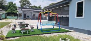 Tambun Hillview Cottage 1