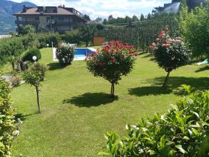 Camera Matrimoniale con Vista Piscina