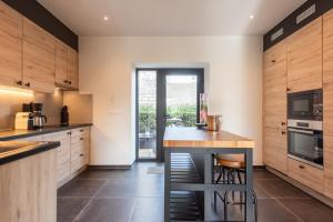 NEW - De sheeper - 10Personen - 5slaapkamers - Sauna - Jacuzzi