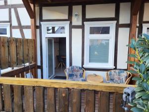 Einzelwohnung im EG mit Terrasse und AC