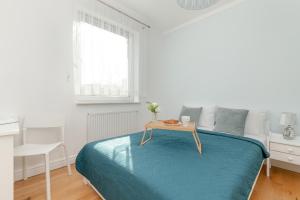 Sunny Apartment with Parking & Garden by Renters