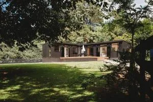 Hot Springs Retreat + Sapphire Springs Pools - 玛塔玛塔